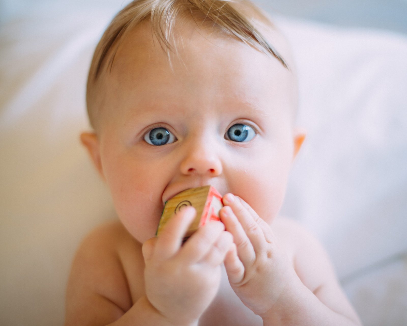 How to Choose the Right Baby Skincare Products